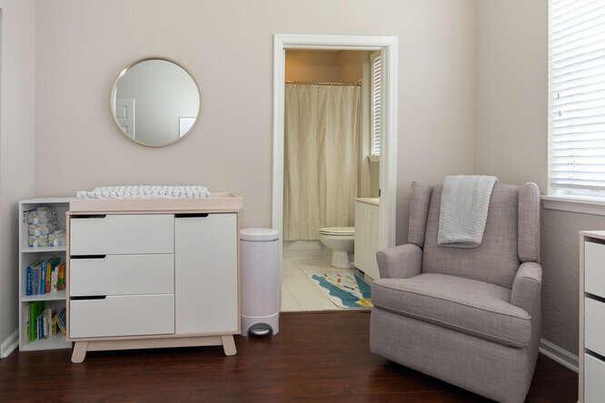 GREENWICH - Residential