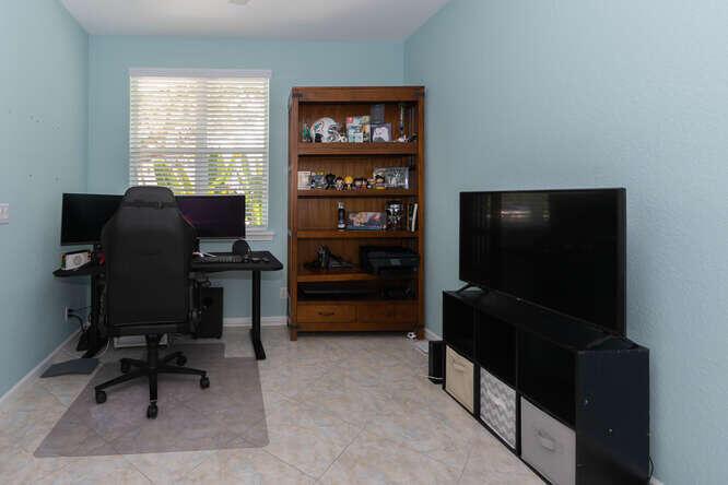 GREENWICH - Residential