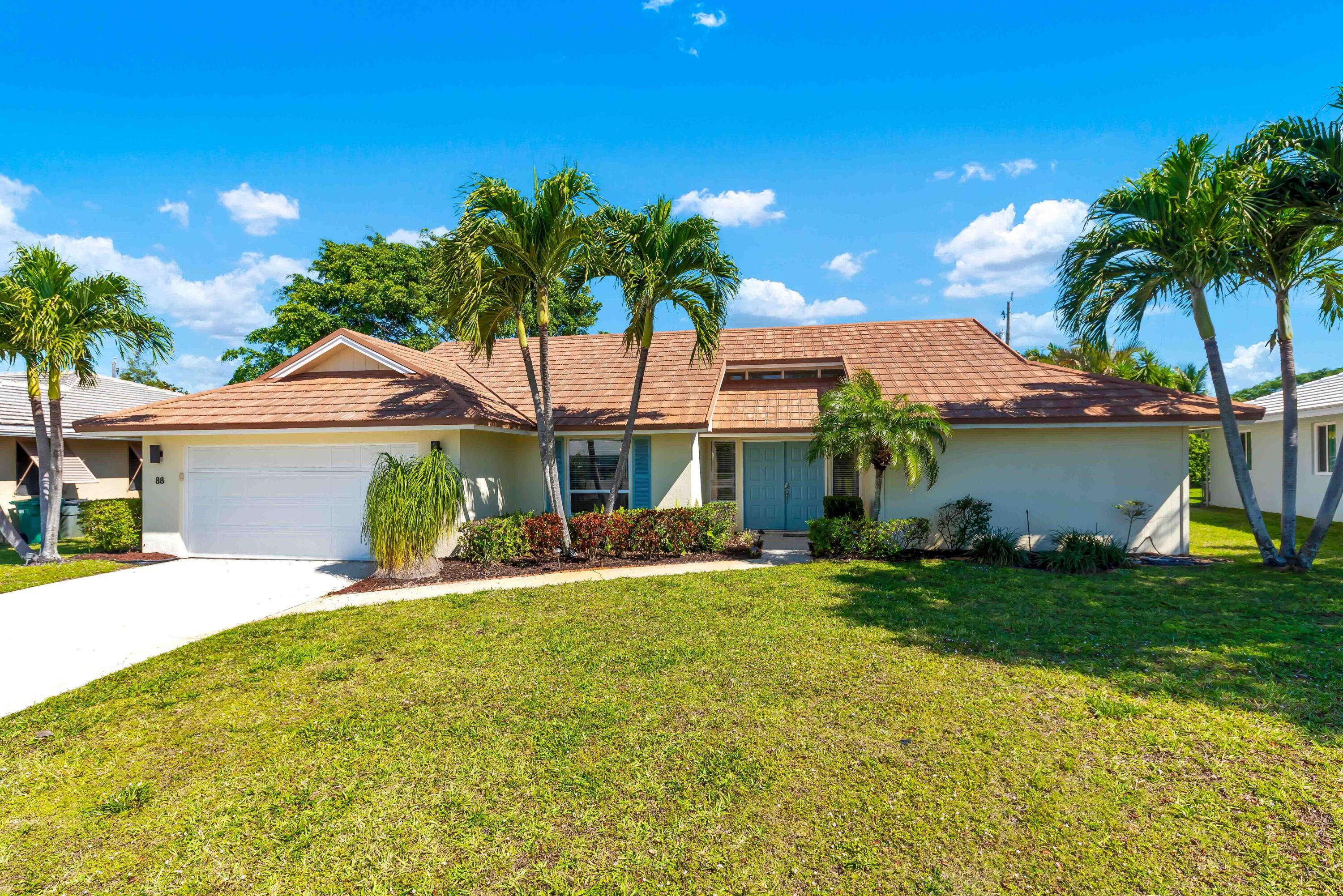 88 Pinehill Trail E