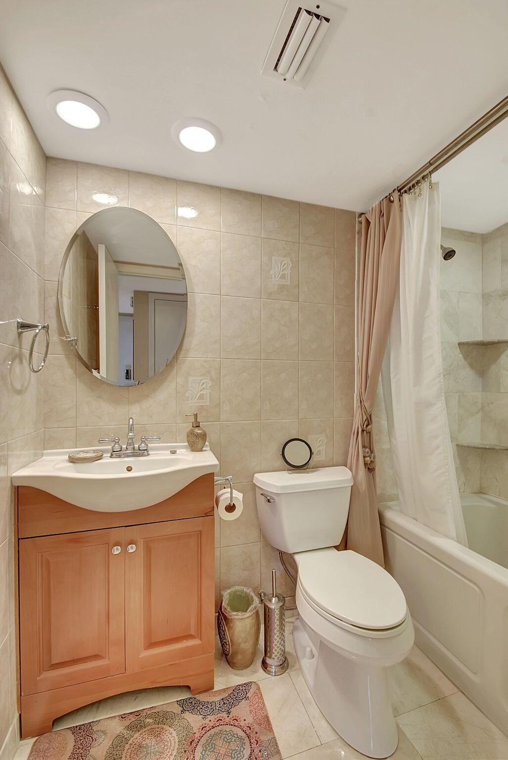 COASTAL TOWERS CONDO - Residential