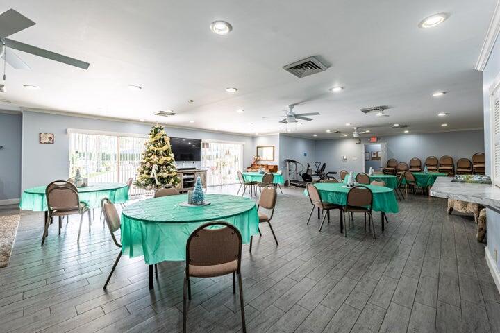 COASTAL TOWERS CONDO - Residential