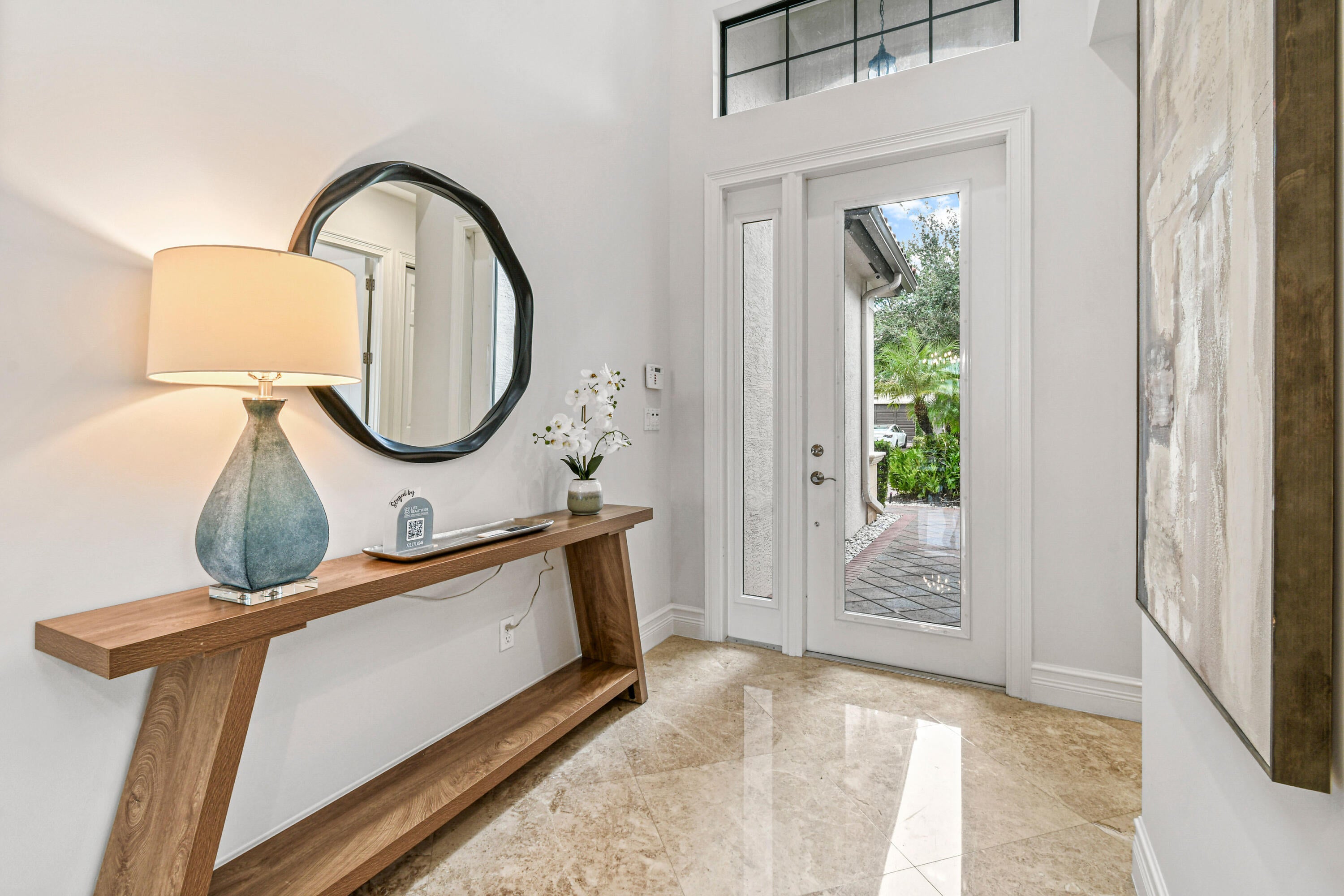 9512 Eden Roc Court, Delray Beach, FL, 33446/$1,500,000 4 9512 Eden Roc Court