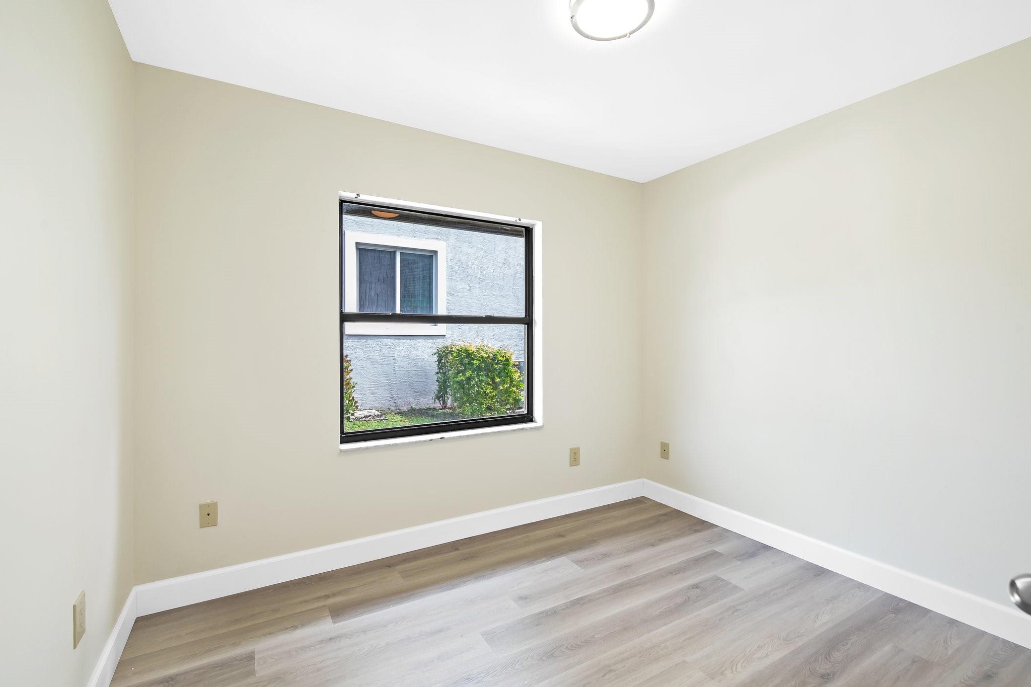 GREENVIEW SHORES 2 OF WEL - Residential Lease