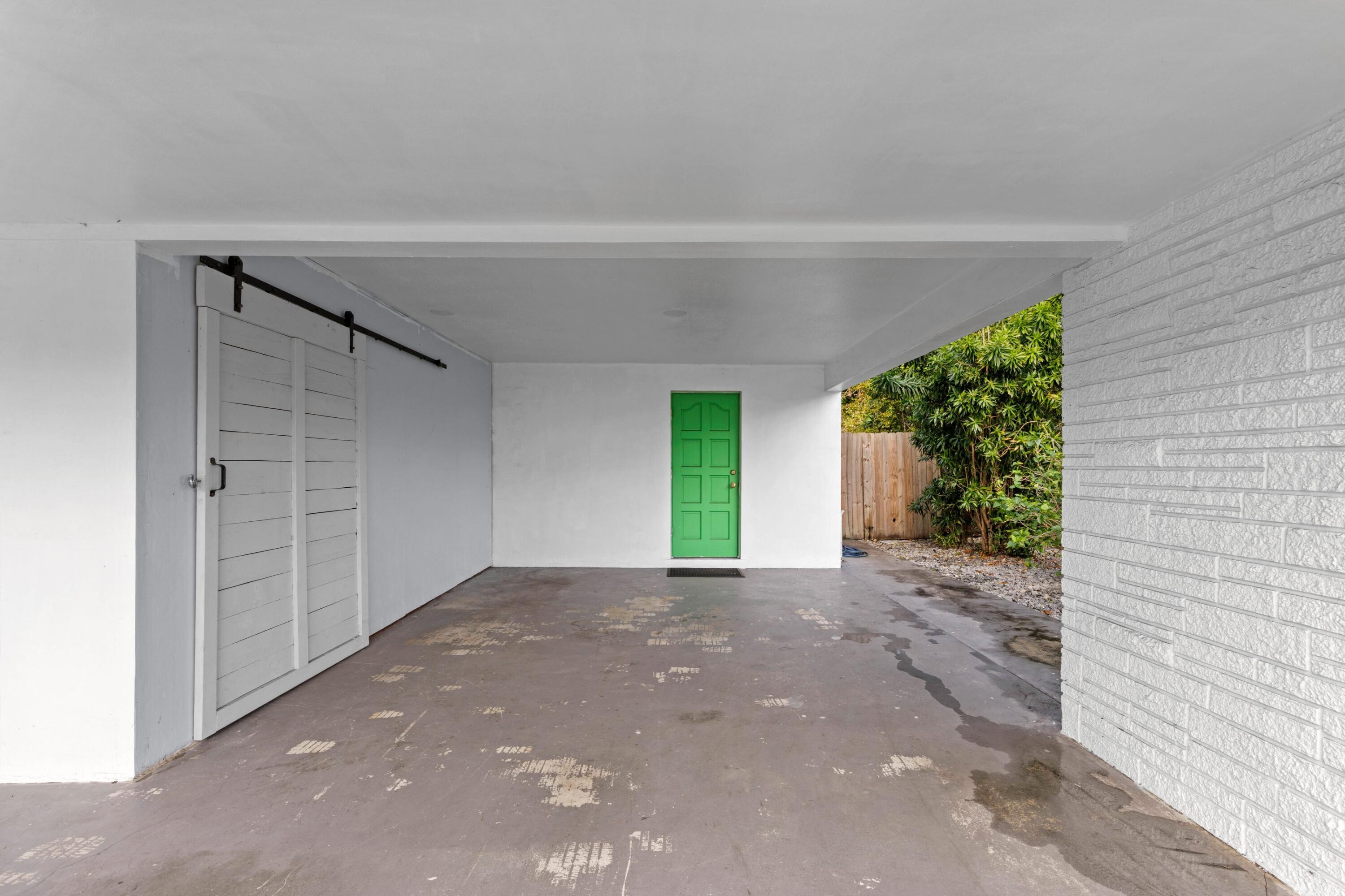 FOREST HILLS - Residential