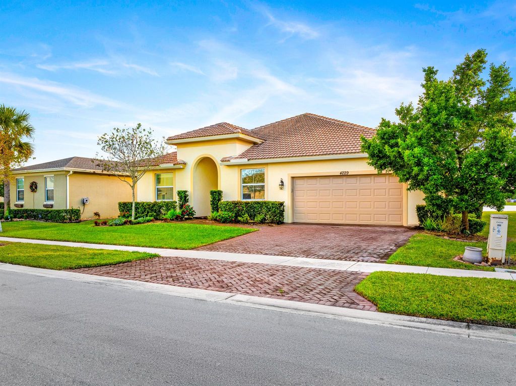 Photo of 4229 Birkdale Drive, Fort Pierce, FL 34947 (MLS # R11065374)