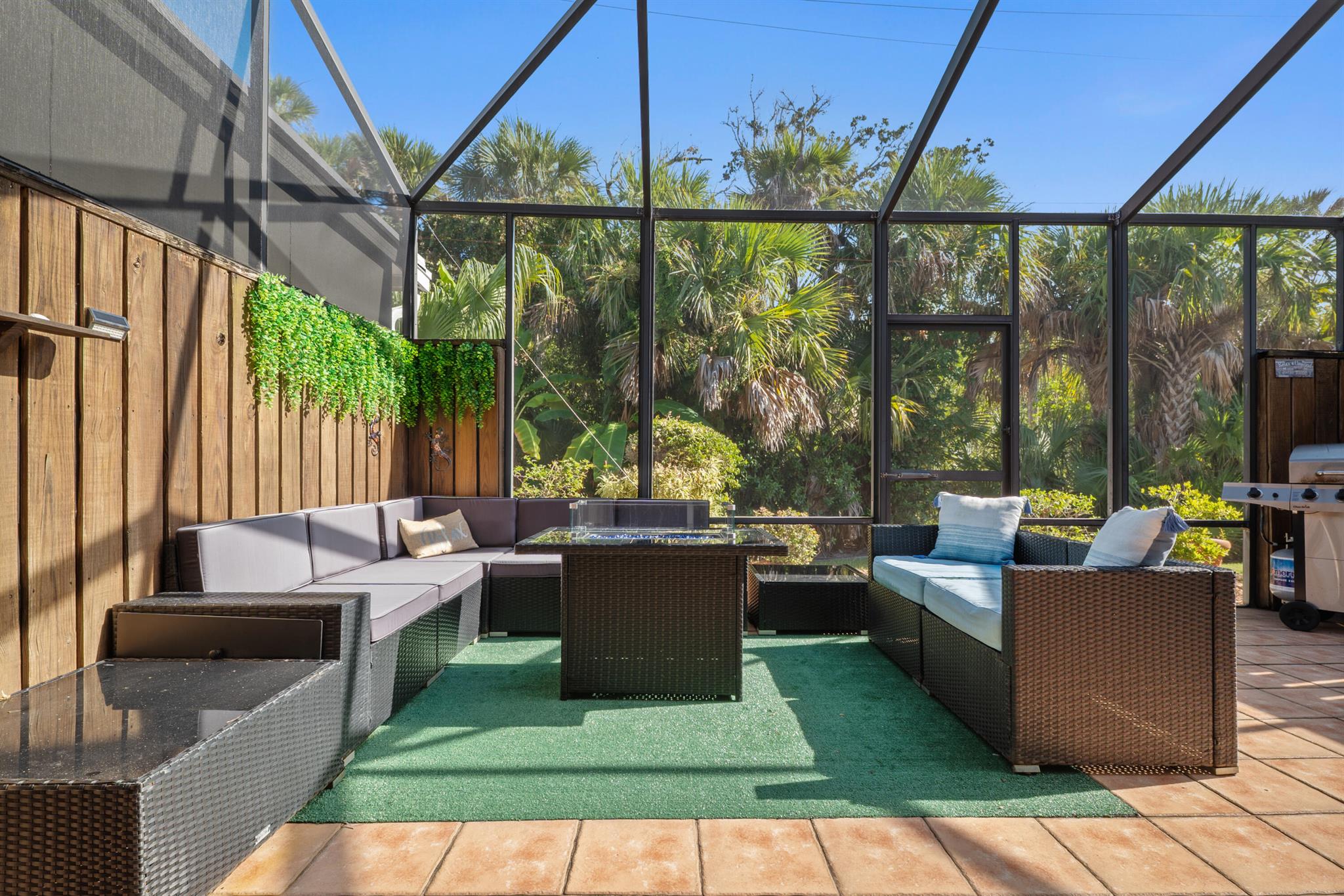 Breakers Landing - Residential