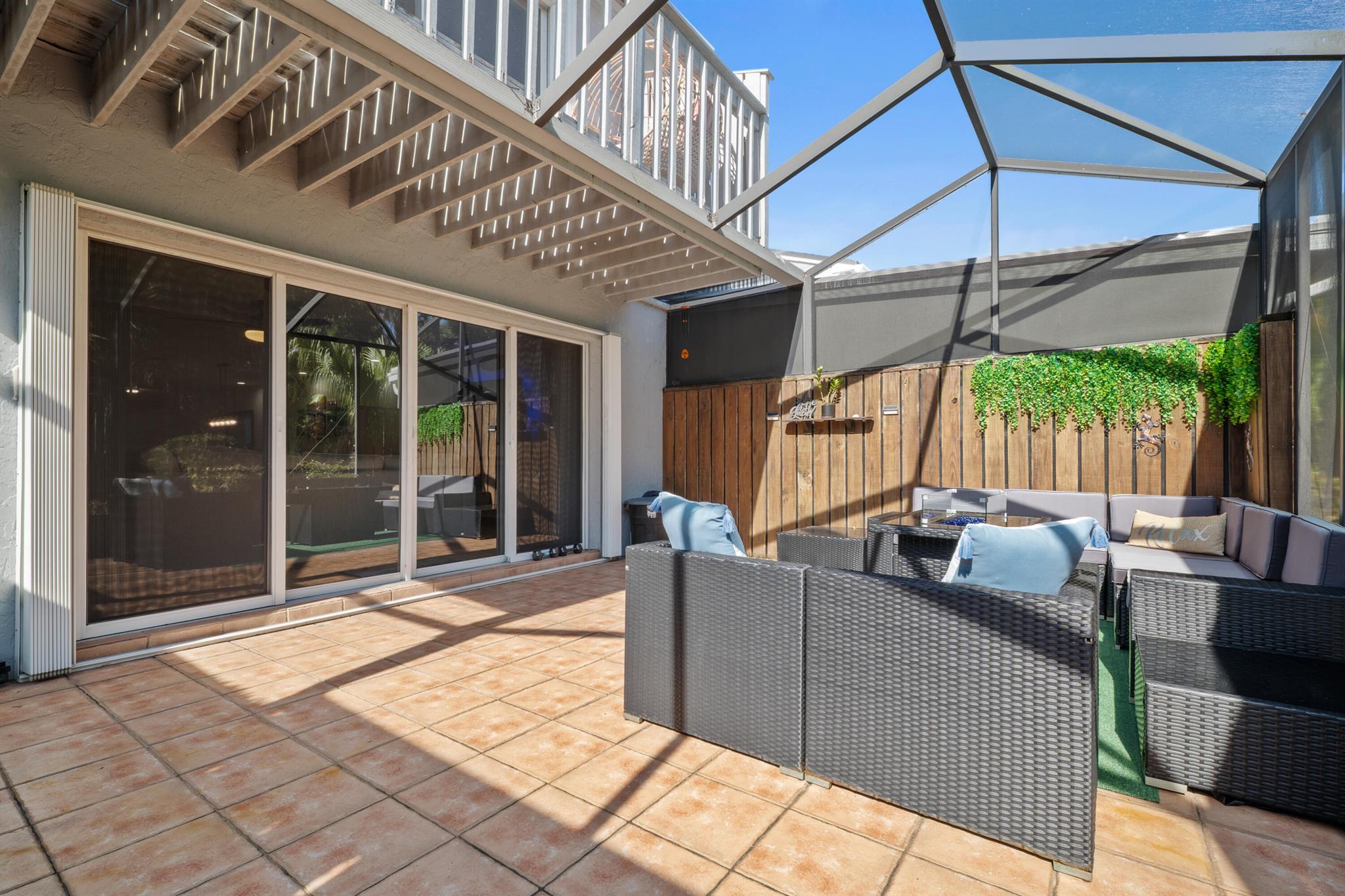 Breakers Landing - Residential