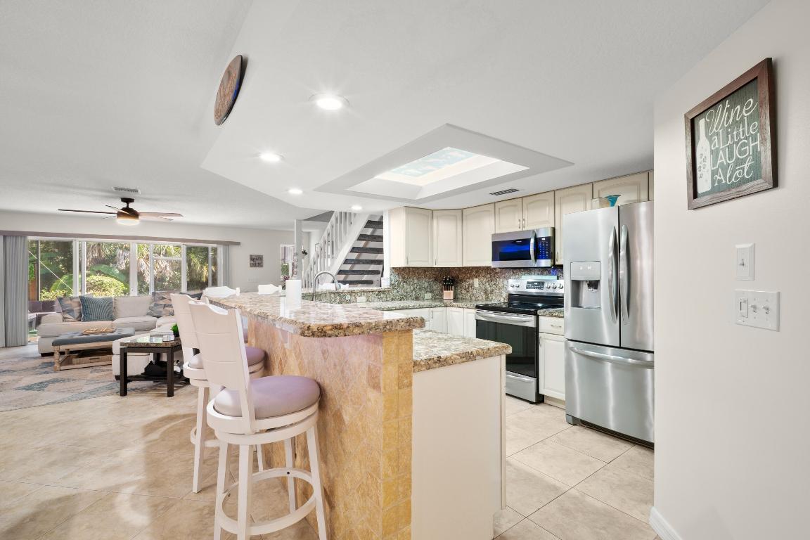 Breakers Landing - Residential