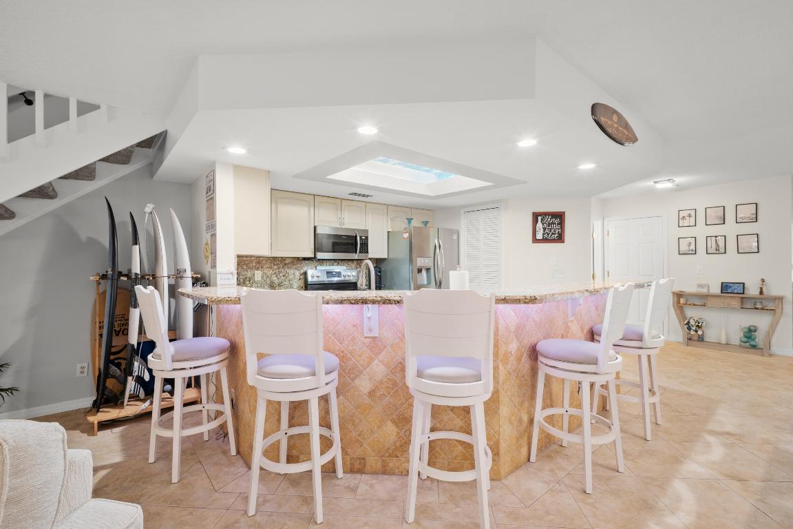 Breakers Landing - Residential