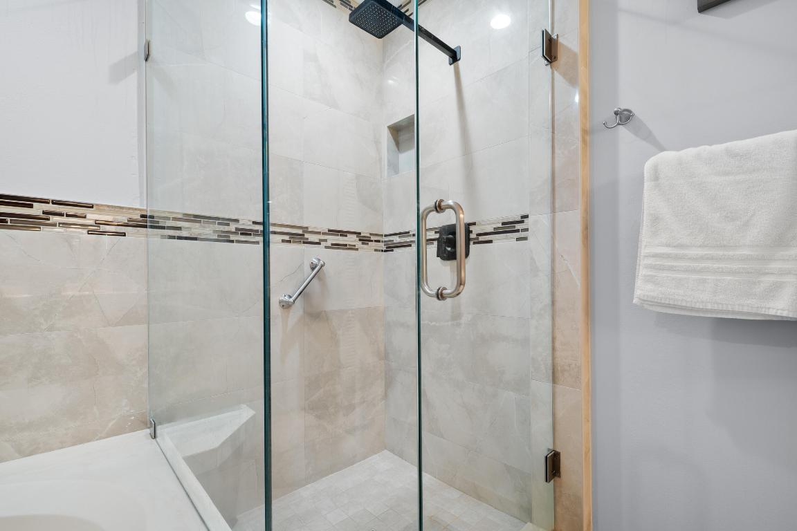 Breakers Landing - Residential