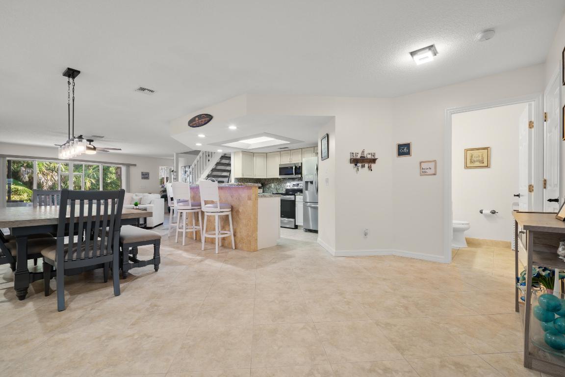 Breakers Landing - Residential