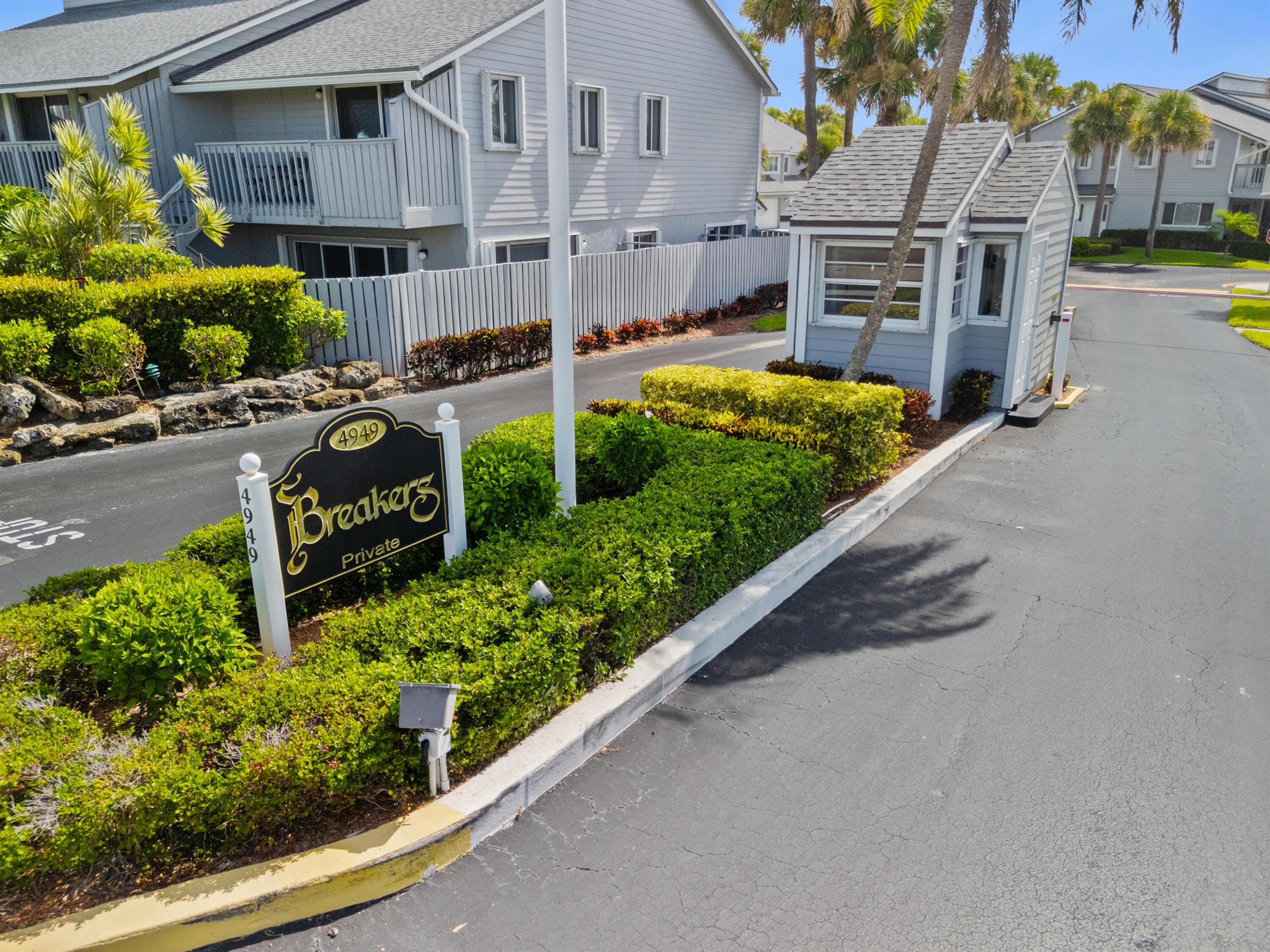 Breakers Landing - Residential