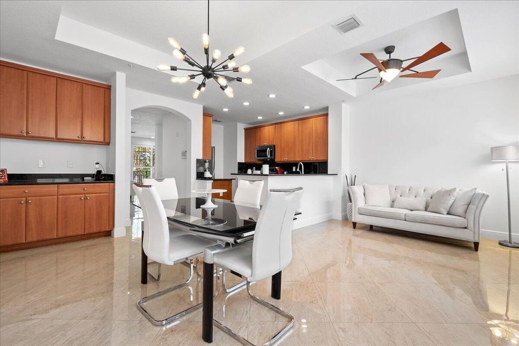 Photo of 11780 Valencia Gardens Avenue, Palm Beach Gardens, FL 33410 (MLS # R10938317)