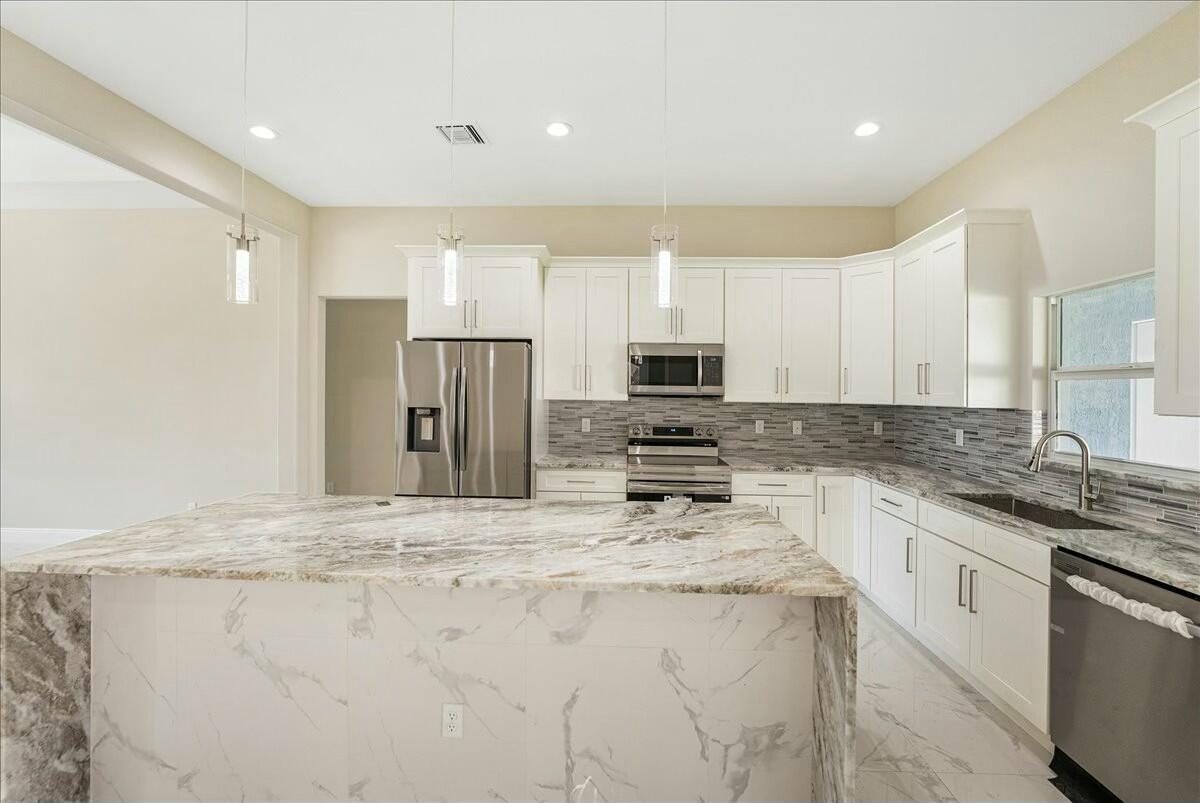 PORT ST LUCIE-SECTION 08 - Residential