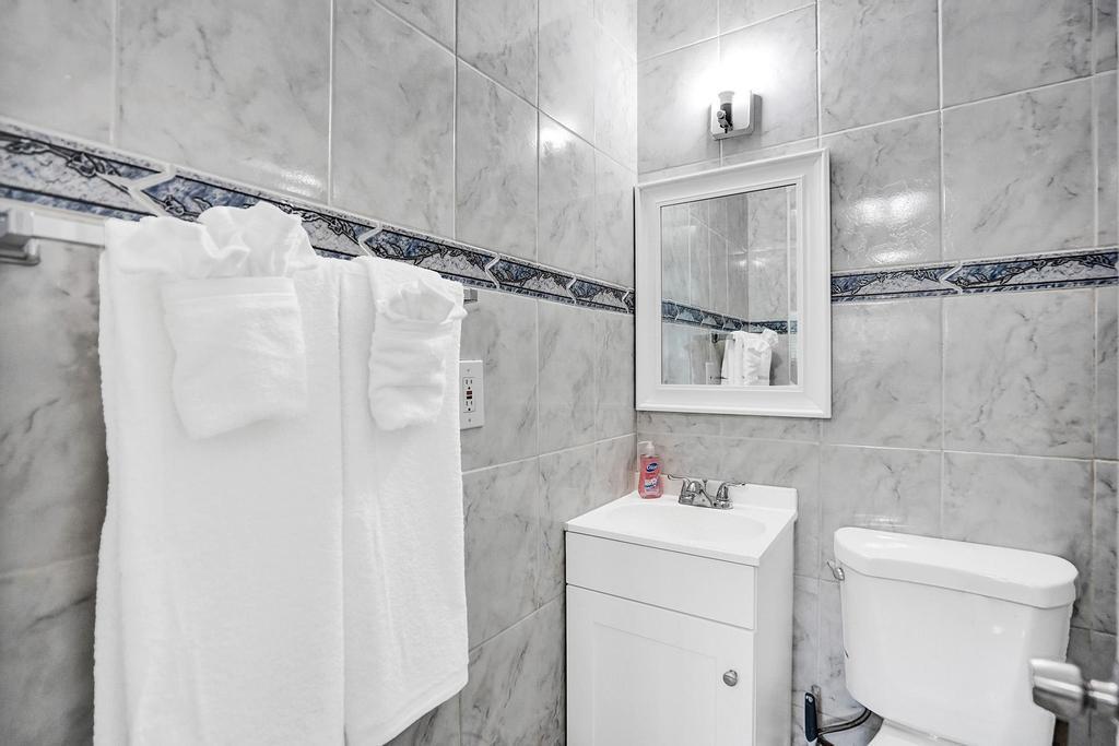 WEST MIAMI SHORES SEC C - Residential Lease