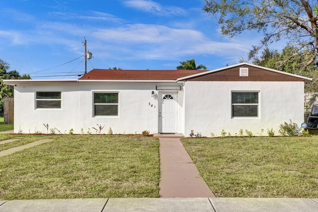 WEST MIAMI SHORES SEC C - Residential Lease