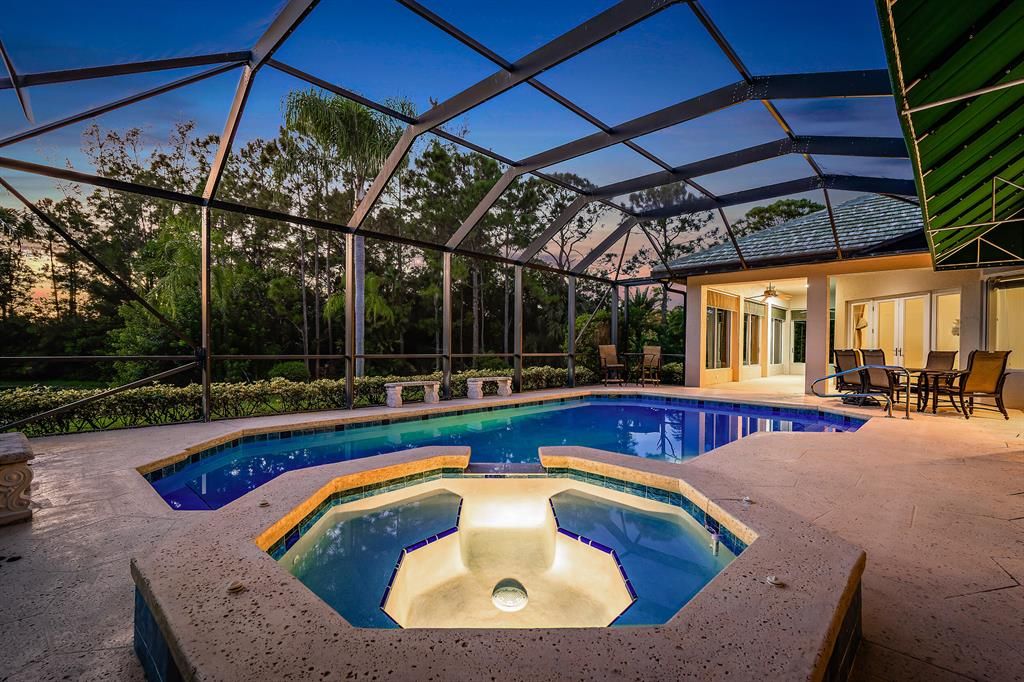 Photo of 18798 SE Old Trail W Drive W, Jupiter, FL 33478 (MLS # R10755974)