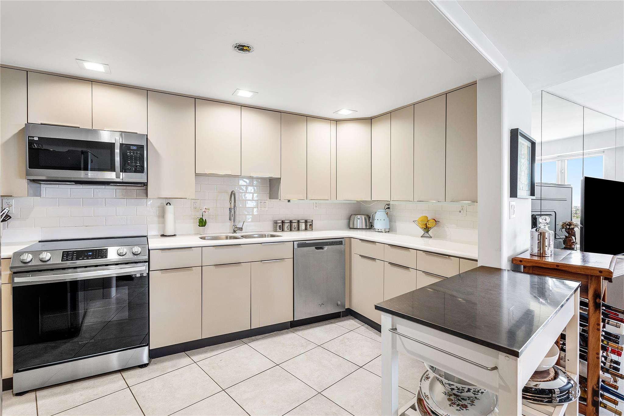 Maya Marca Condo - Residential Lease