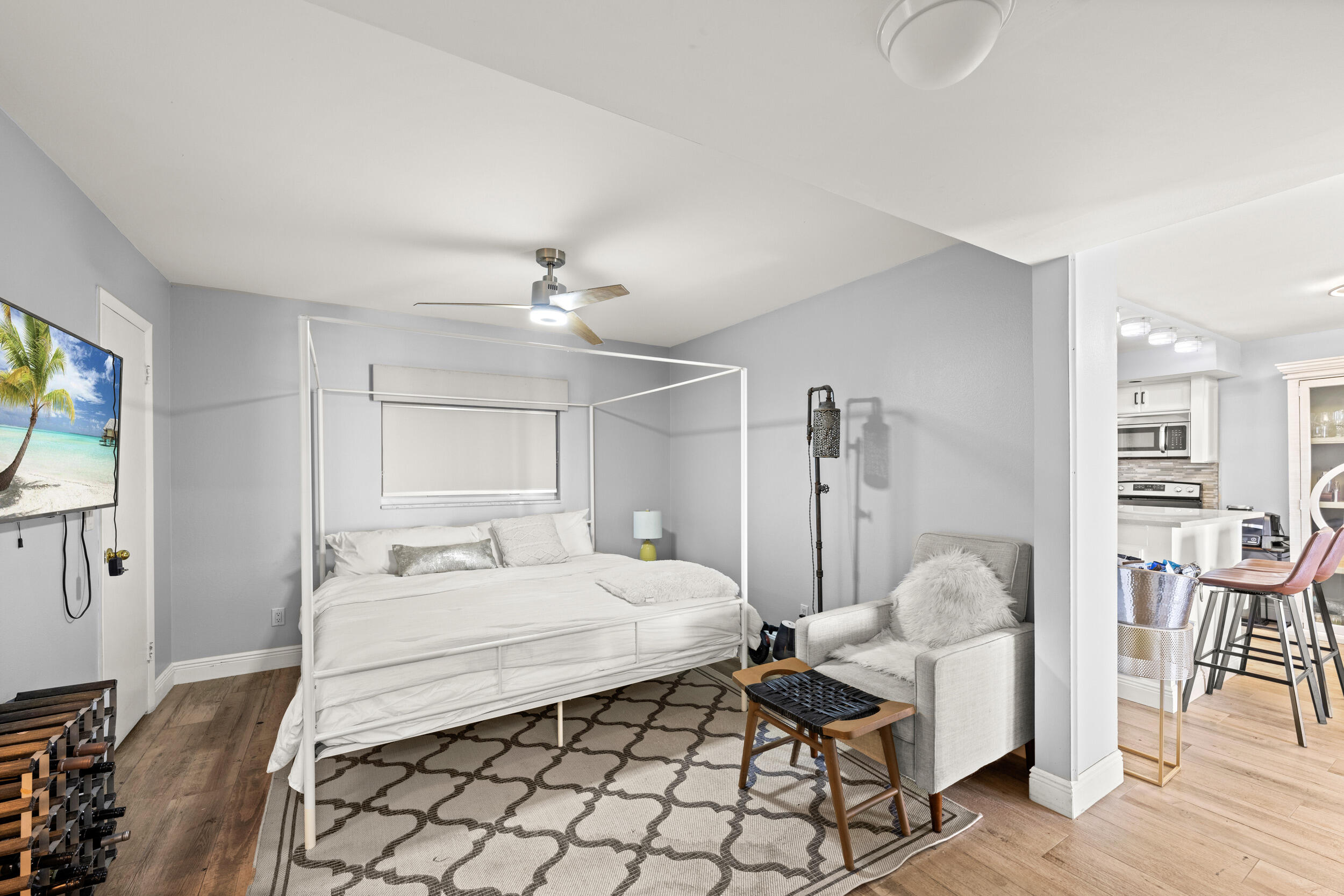 SOUTH SEA ISLANDERC CONDO - Residential