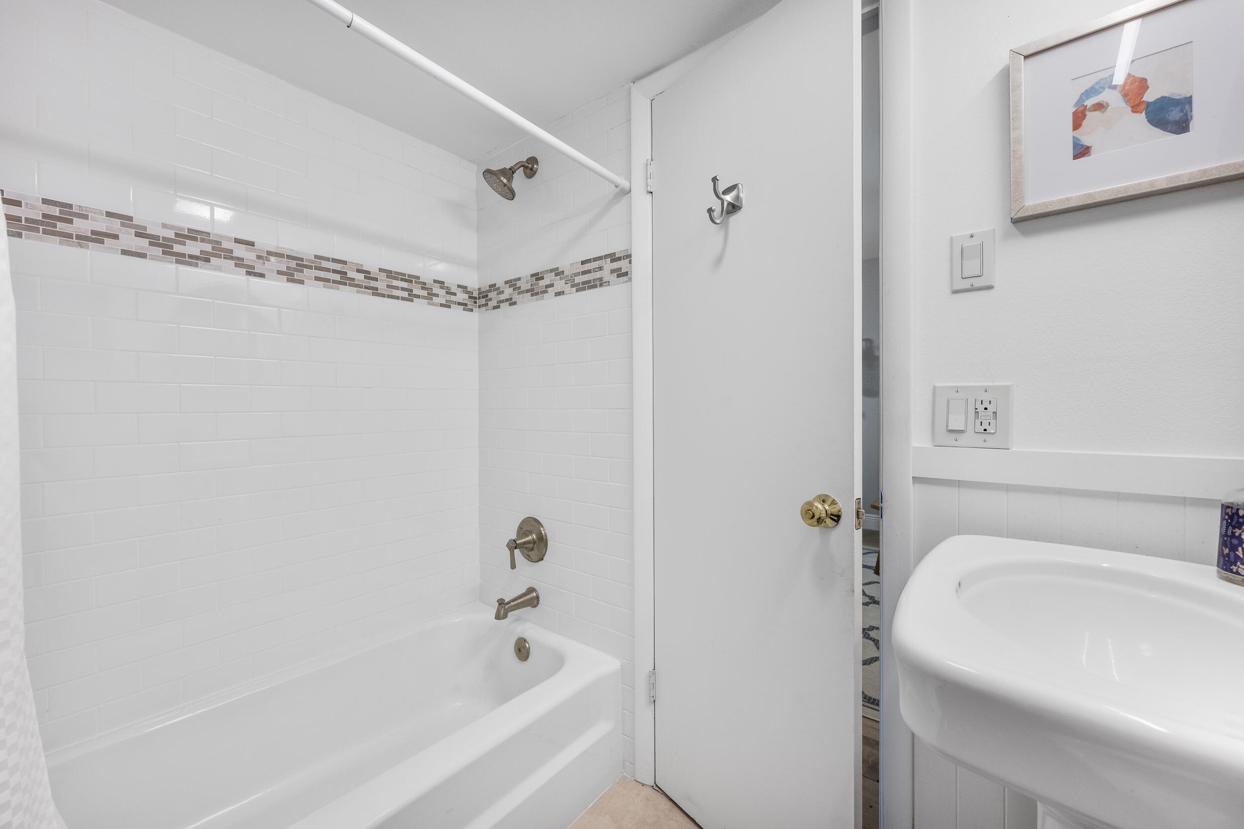 SOUTH SEA ISLANDERC CONDO - Residential