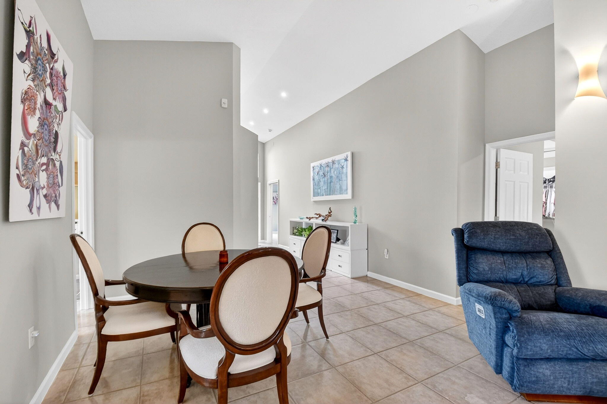 CYPRESS LAKES 12 - Residential