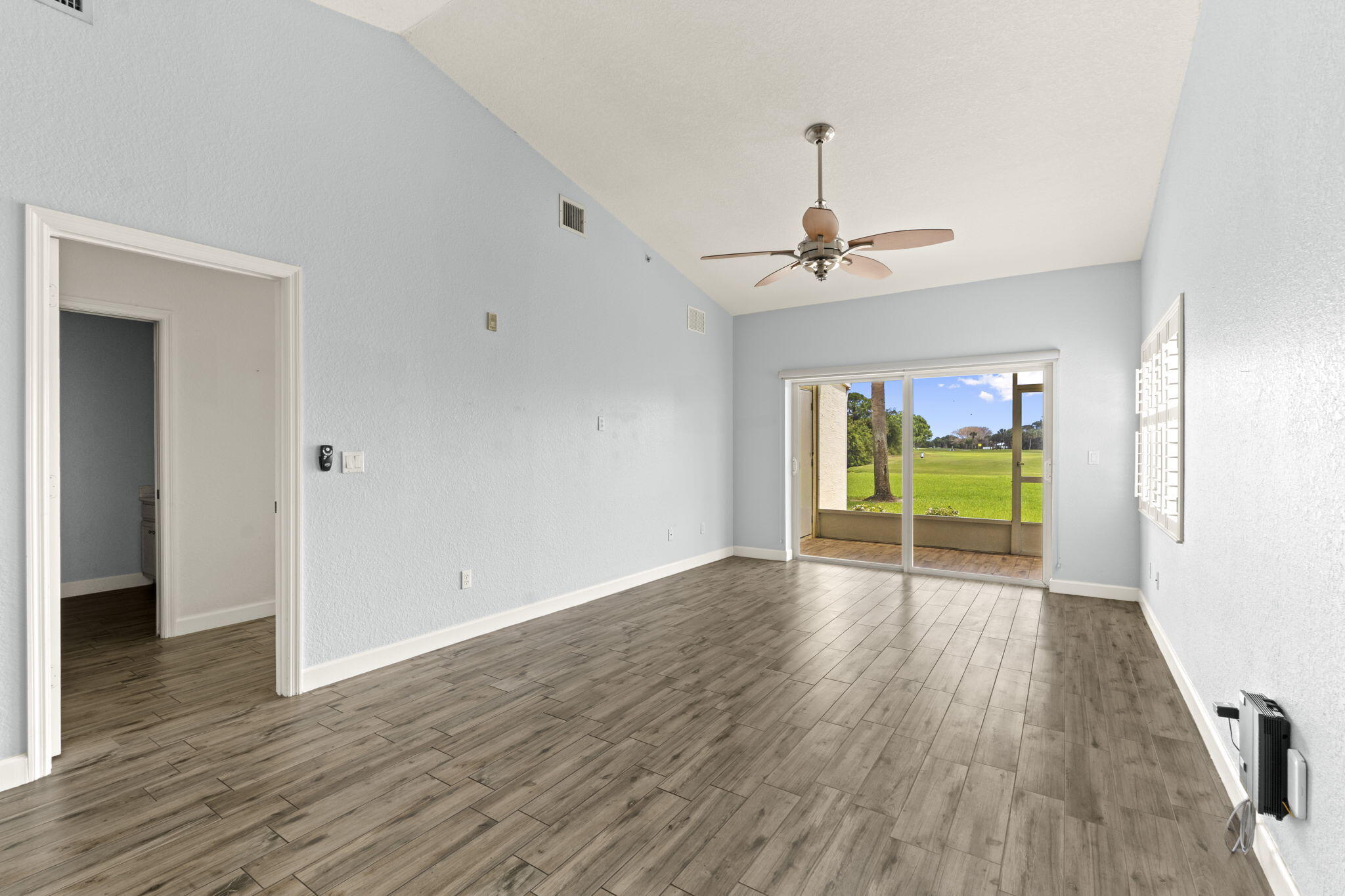 GATOR TRACE CONDOMINIUM 1 - Residential