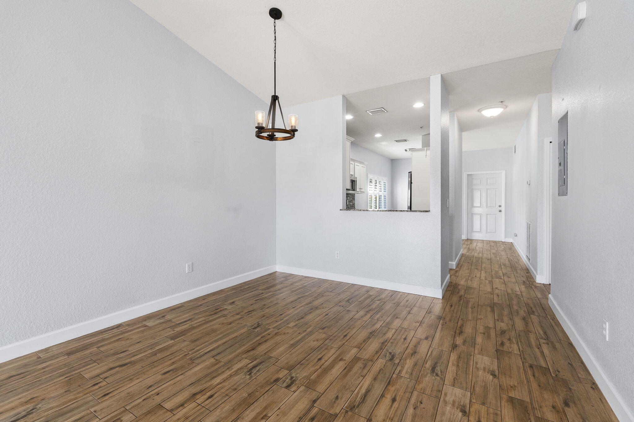 GATOR TRACE CONDOMINIUM 1 - Residential