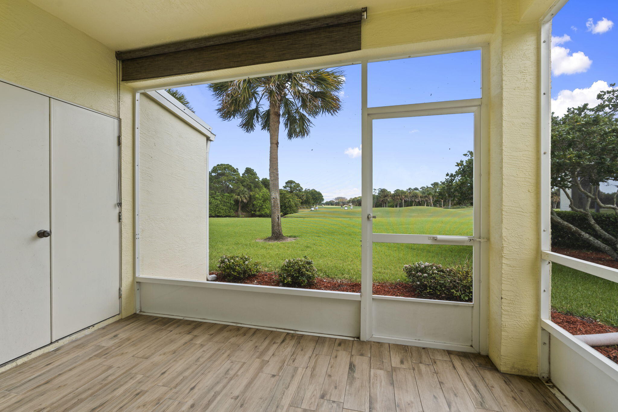 GATOR TRACE CONDOMINIUM 1 - Residential