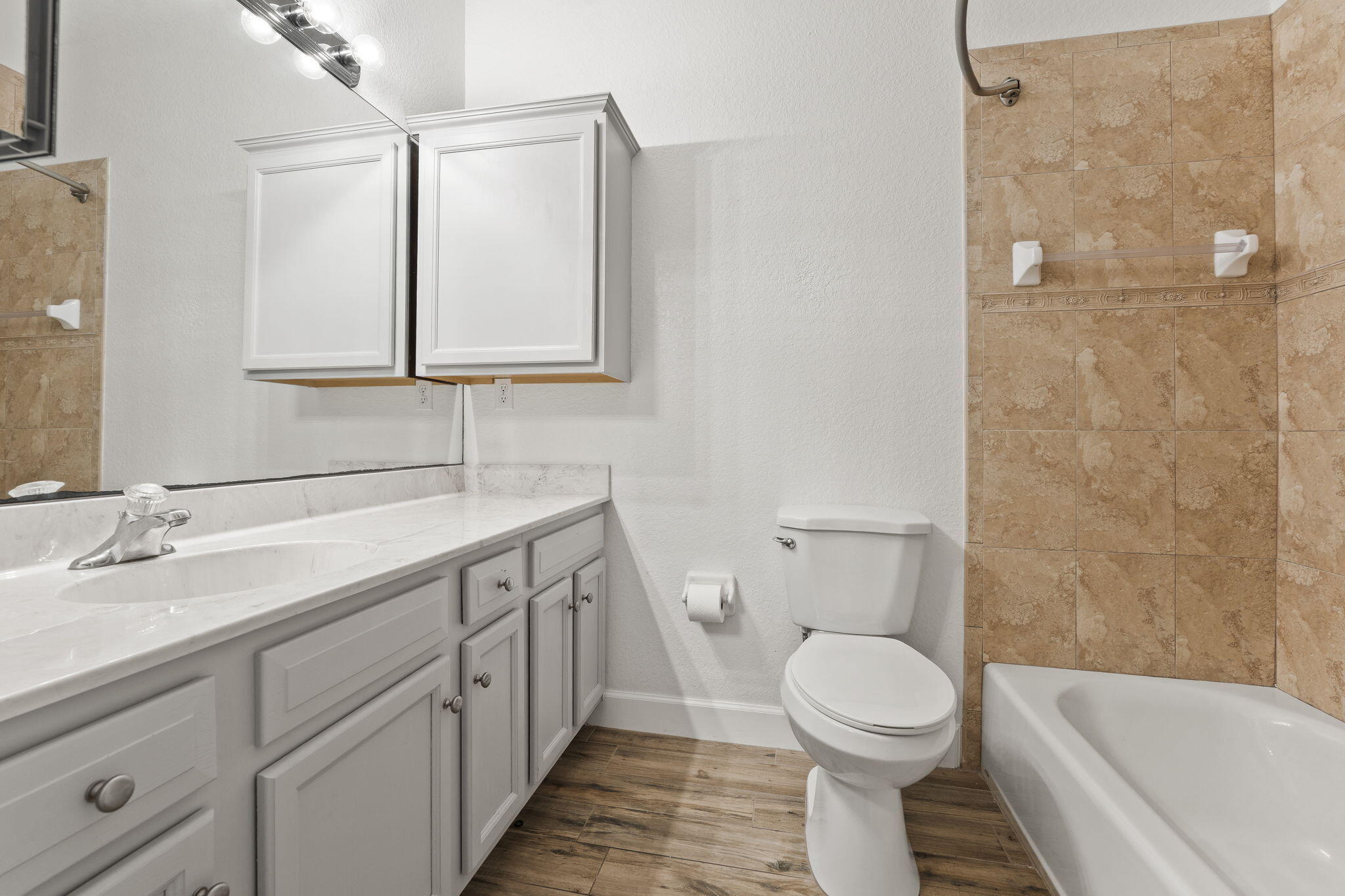 GATOR TRACE CONDOMINIUM 1 - Residential