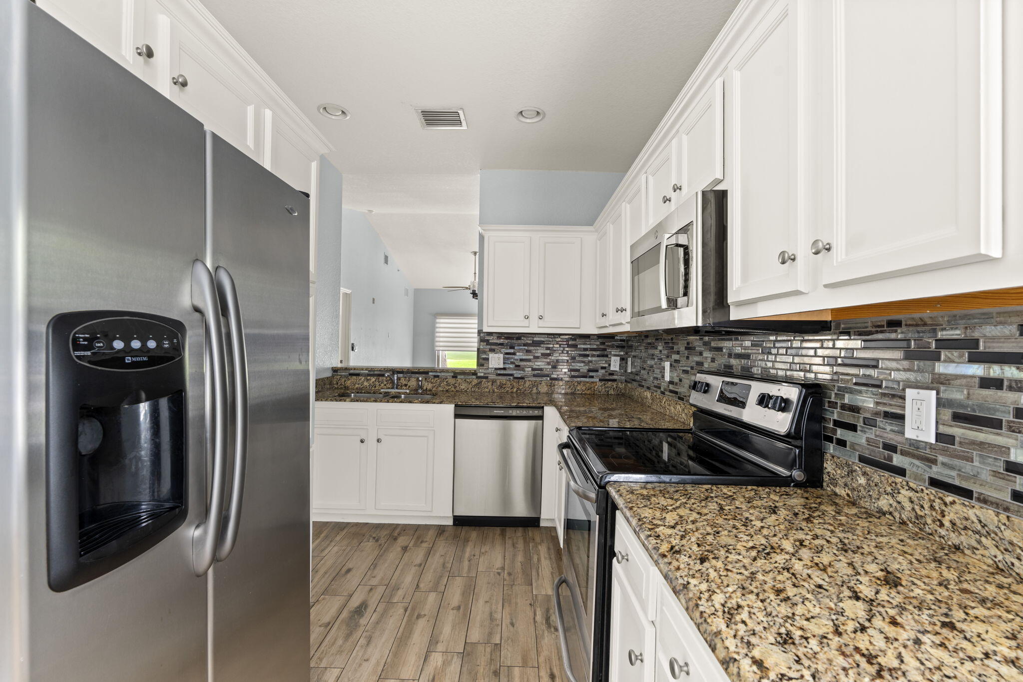 GATOR TRACE CONDOMINIUM 1 - Residential