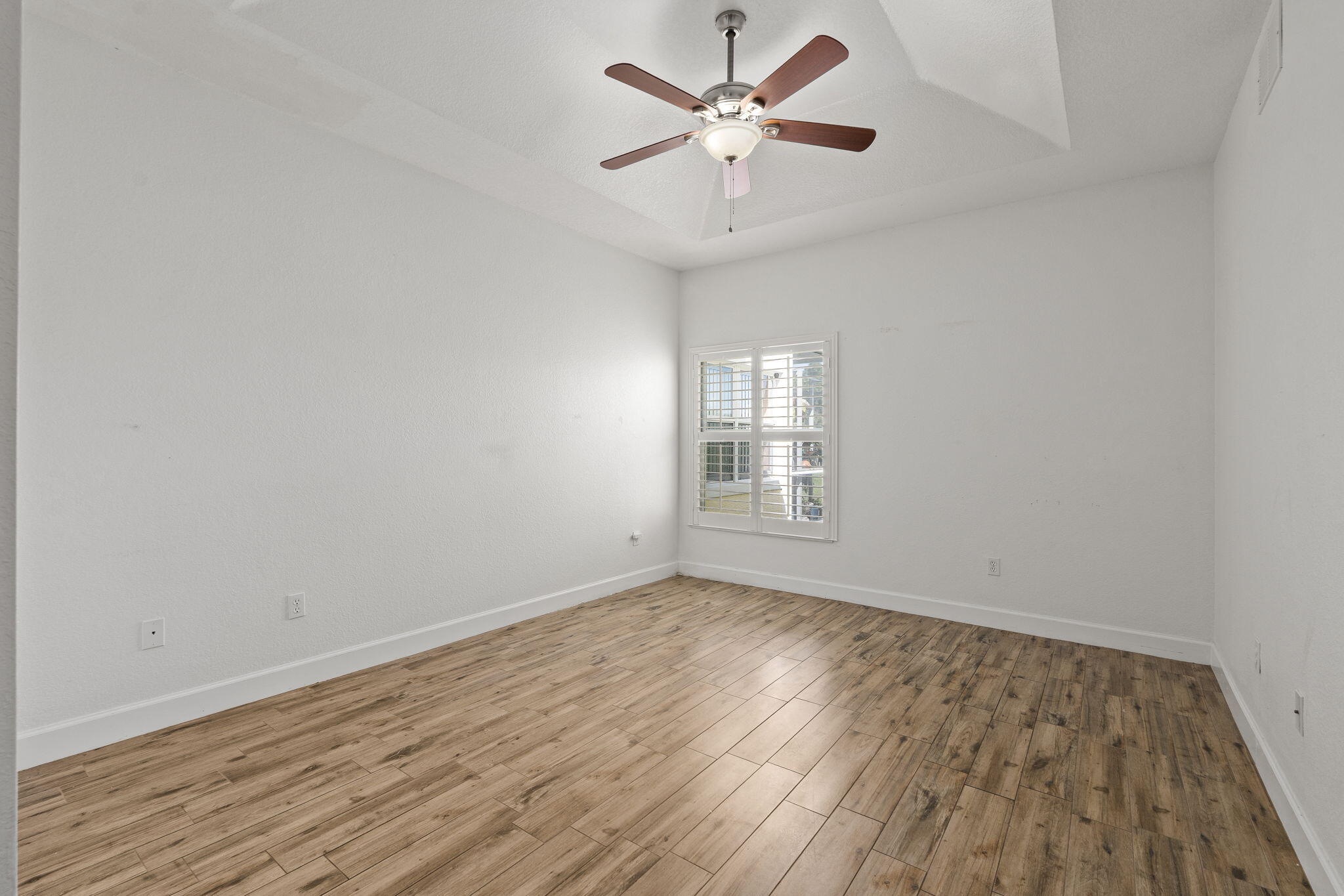 GATOR TRACE CONDOMINIUM 1 - Residential