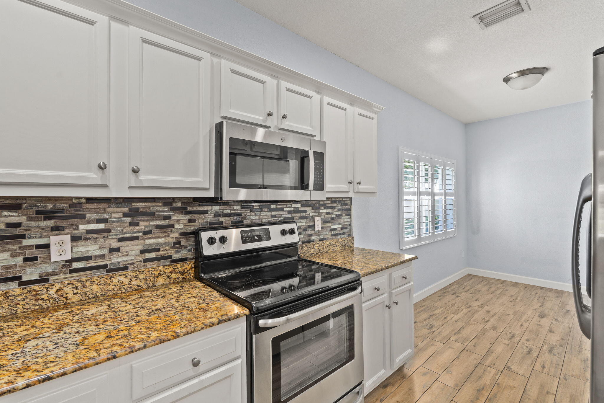 GATOR TRACE CONDOMINIUM 1 - Residential