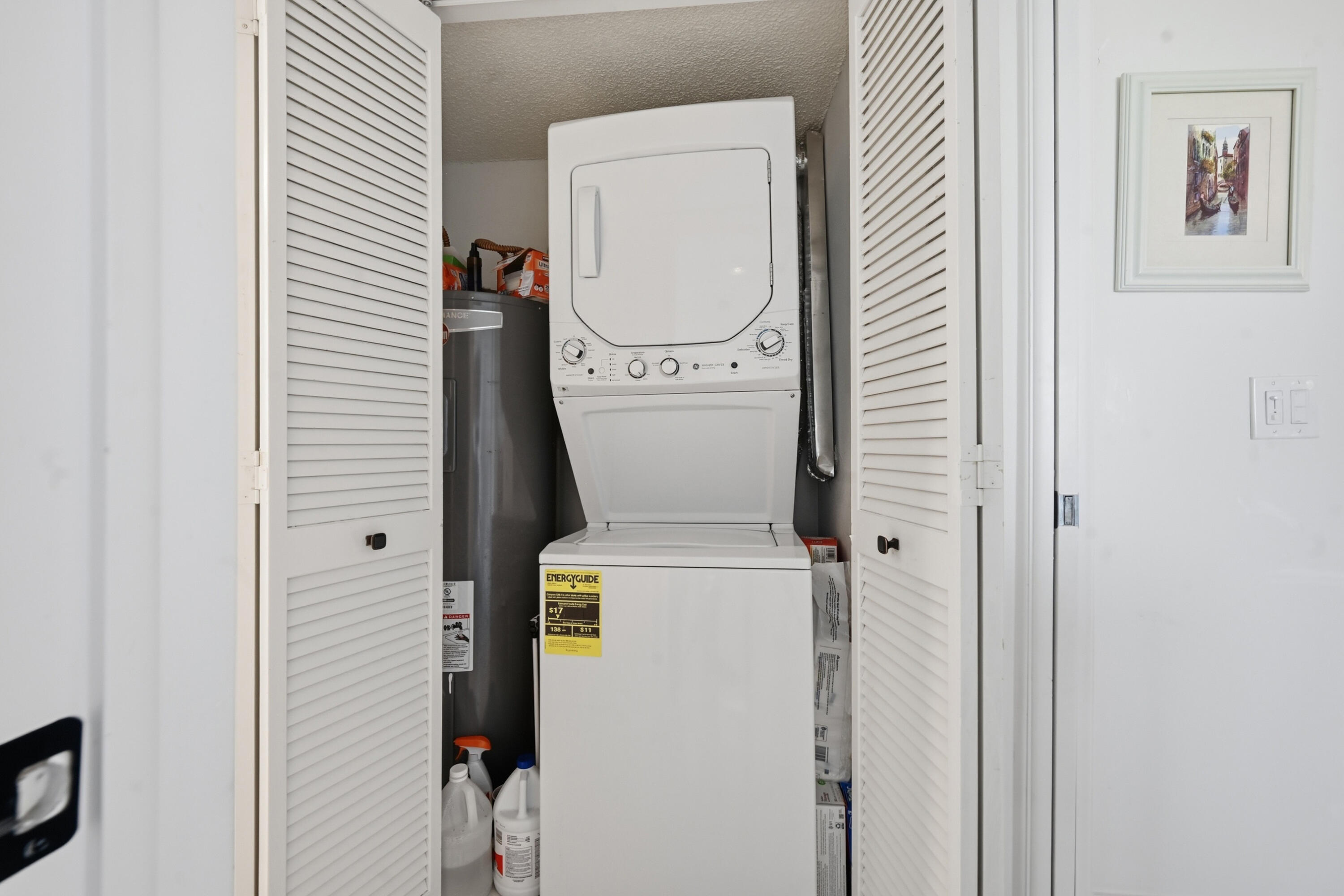 NO 104 PALM-AIRE COUNTRY CLUB - Residential