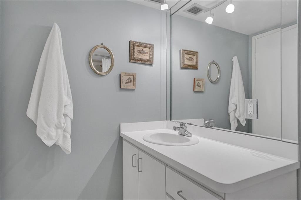 Imperial Point - Residential