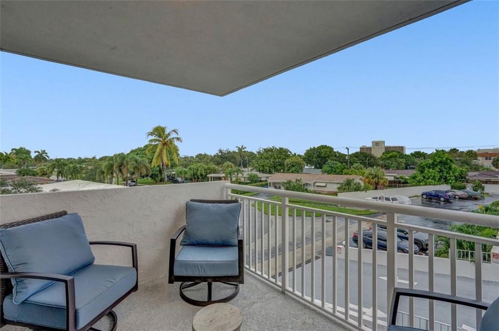 Imperial Point - Residential