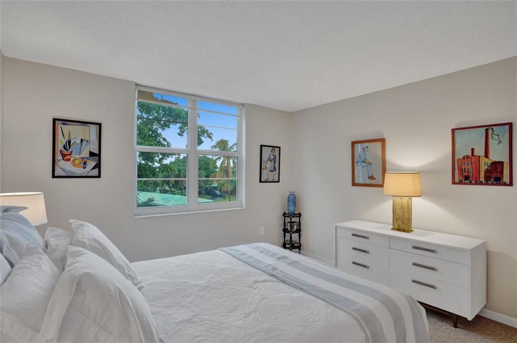 Imperial Point - Residential