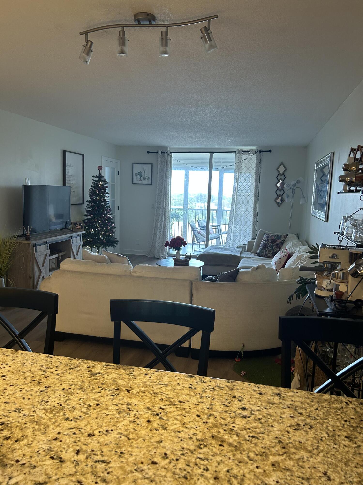 BOCA TEECA CONDO 3 - Residential Lease