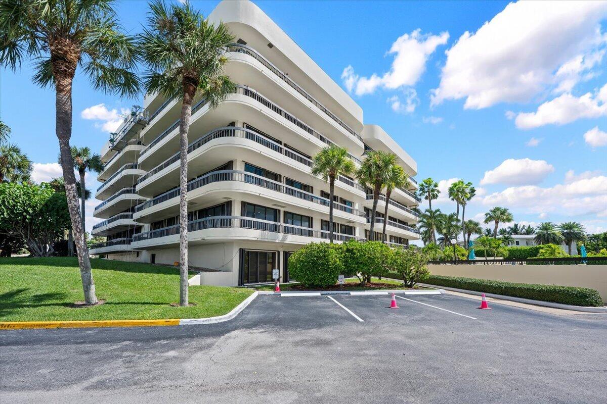 50 S Beach Road Unit 101