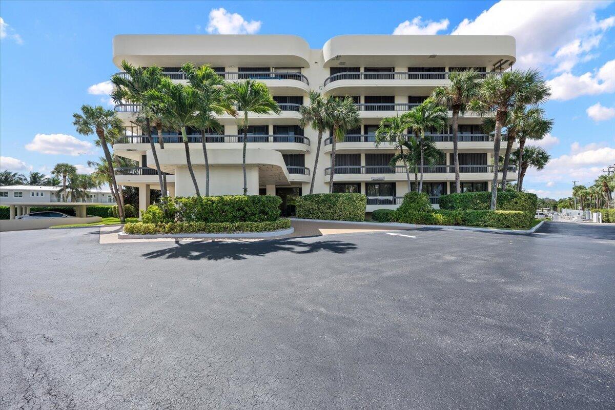 50 S Beach Road Unit 101