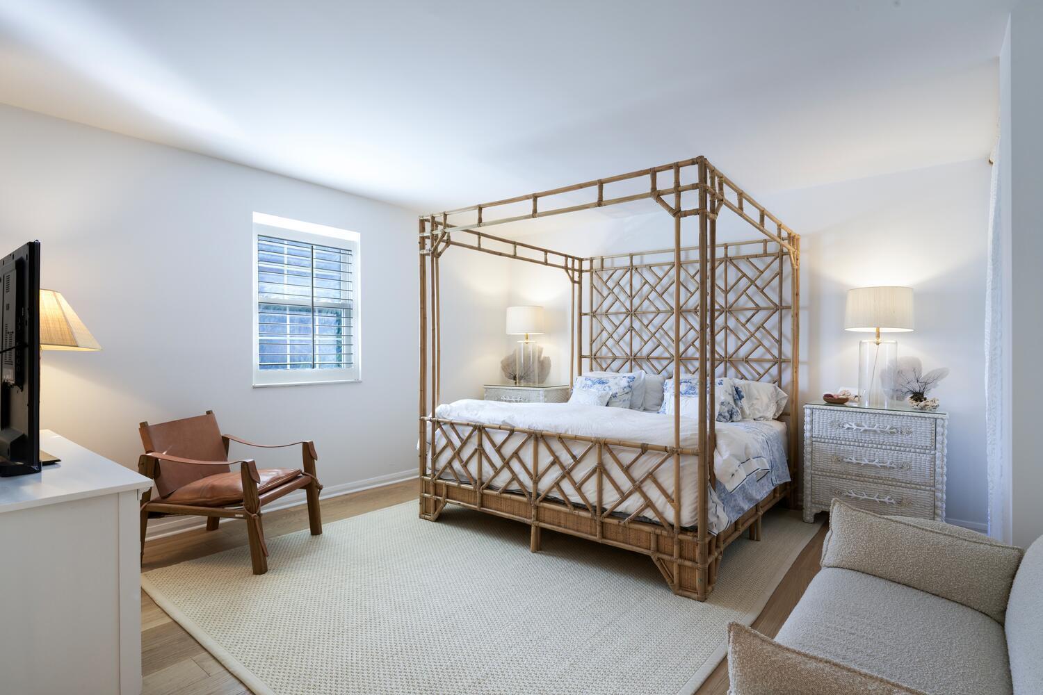 VILLA DEL SUR APTS CONDO - Residential