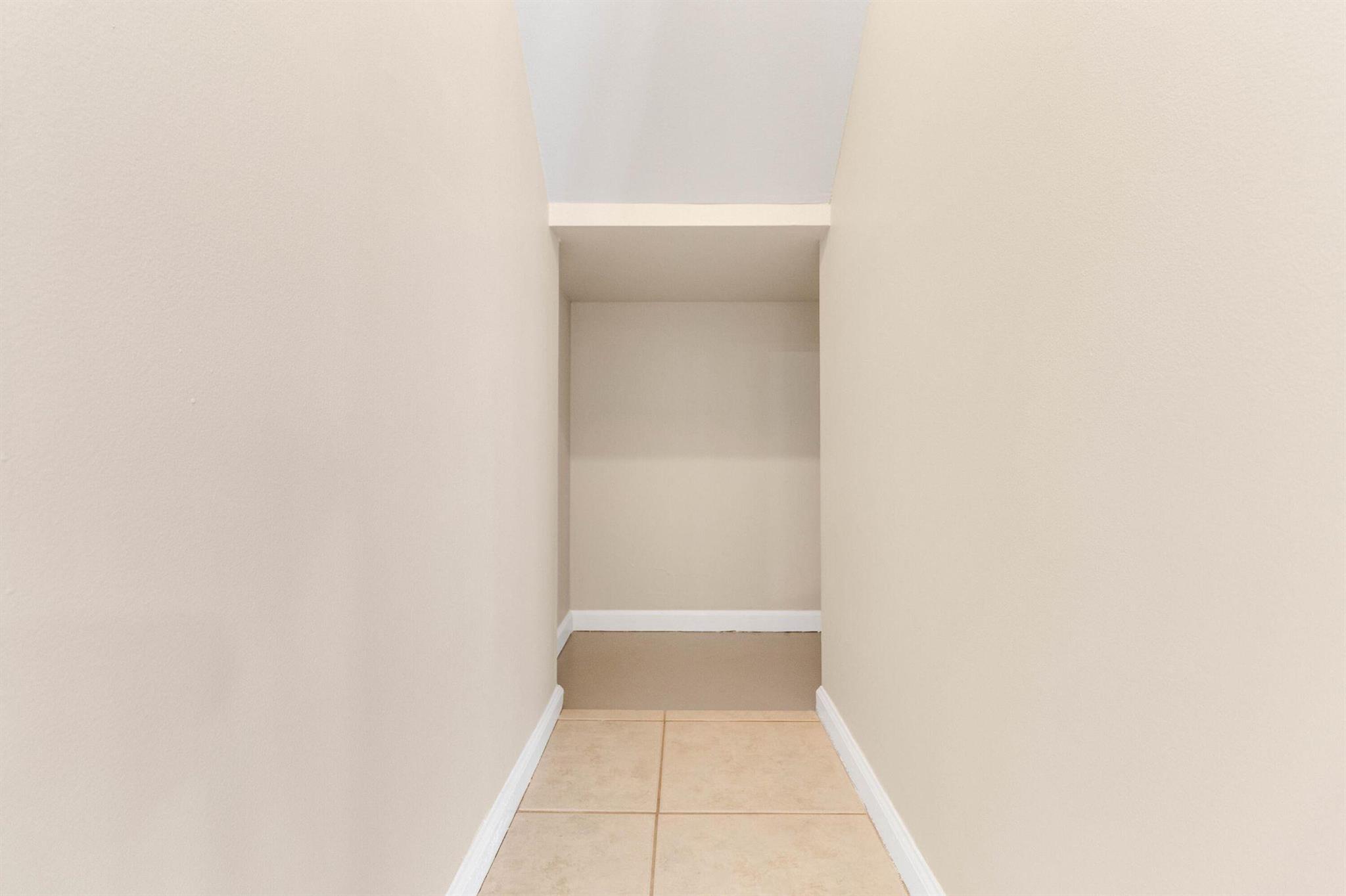 PALM CLUB WEST VILLAGE 2 - Residential