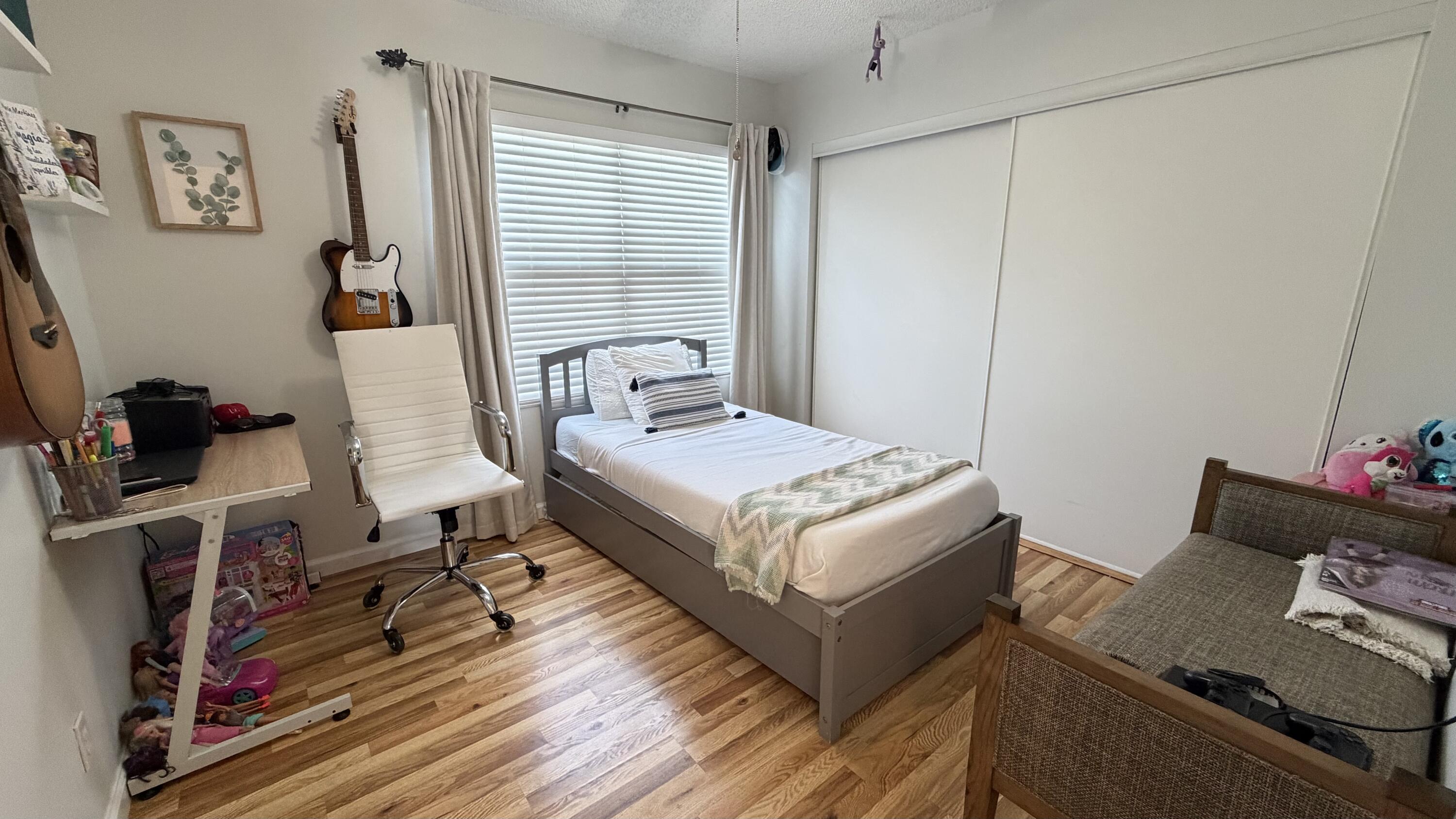 PALM CLUB WEST VILLAGE 2 - Residential