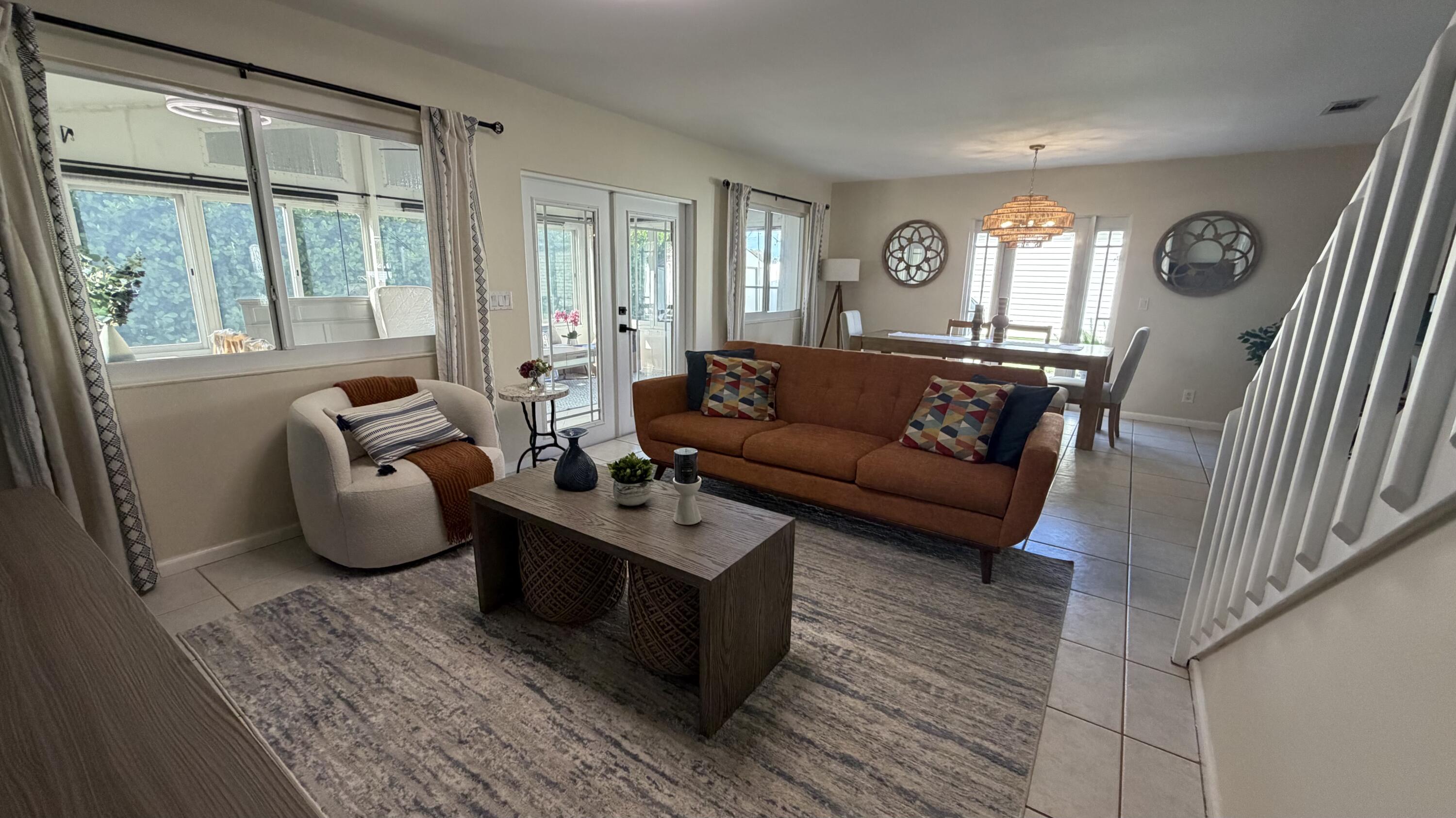 PALM CLUB WEST VILLAGE 2 - Residential