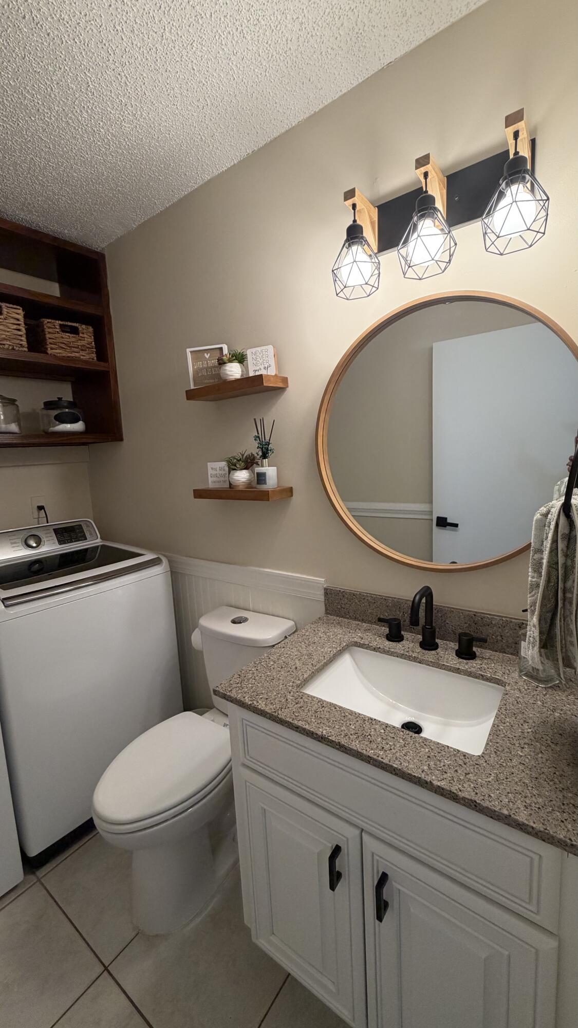 PALM CLUB WEST VILLAGE 2 - Residential