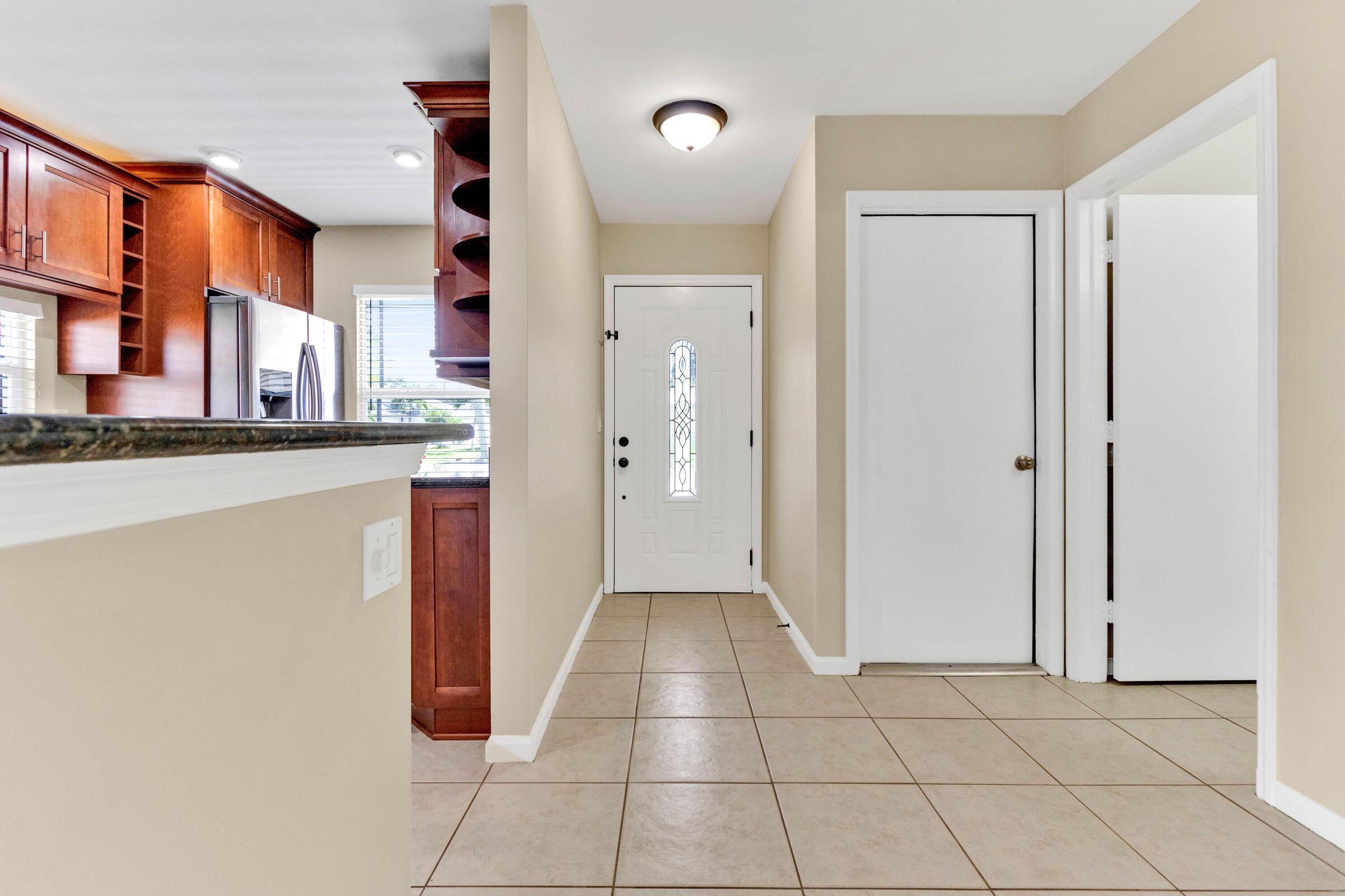 PALM CLUB WEST VILLAGE 2 - Residential