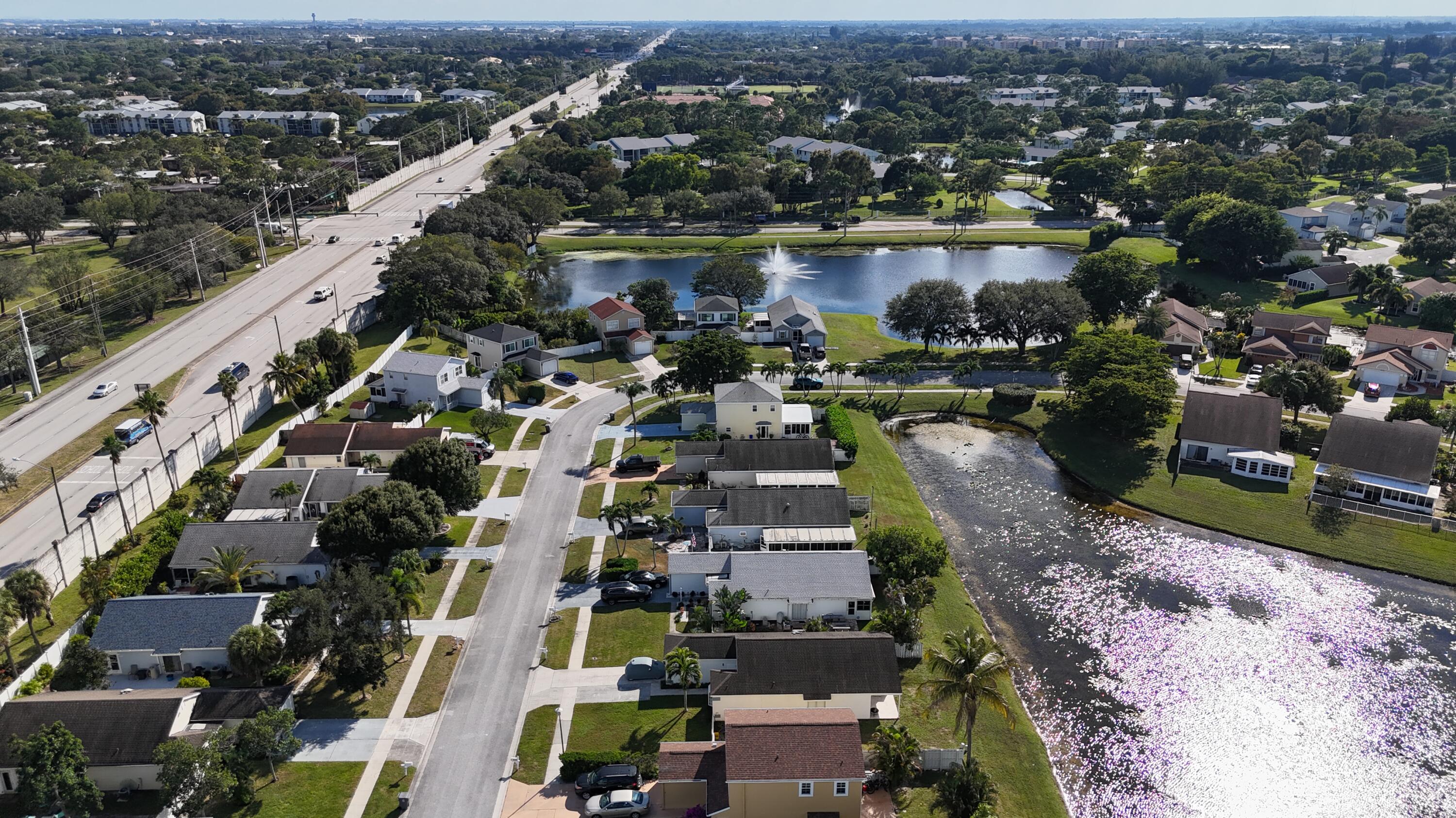 PALM CLUB WEST VILLAGE 2 - Residential