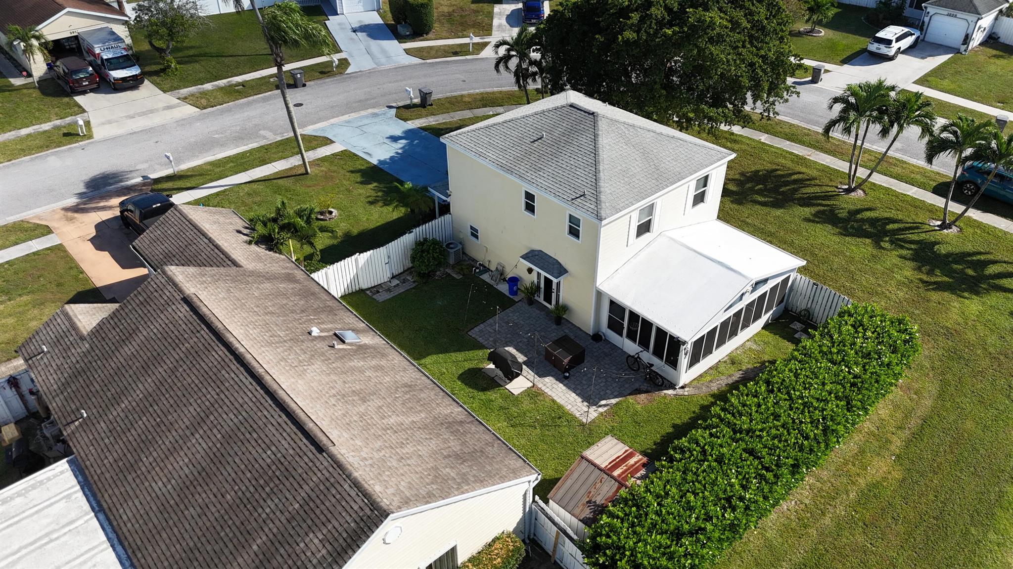 PALM CLUB WEST VILLAGE 2 - Residential