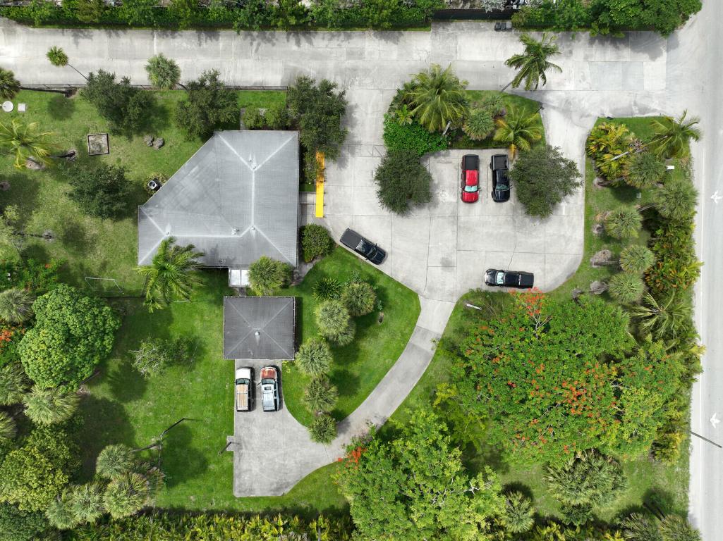 PALM BEACH FARMS CO 3 - Land