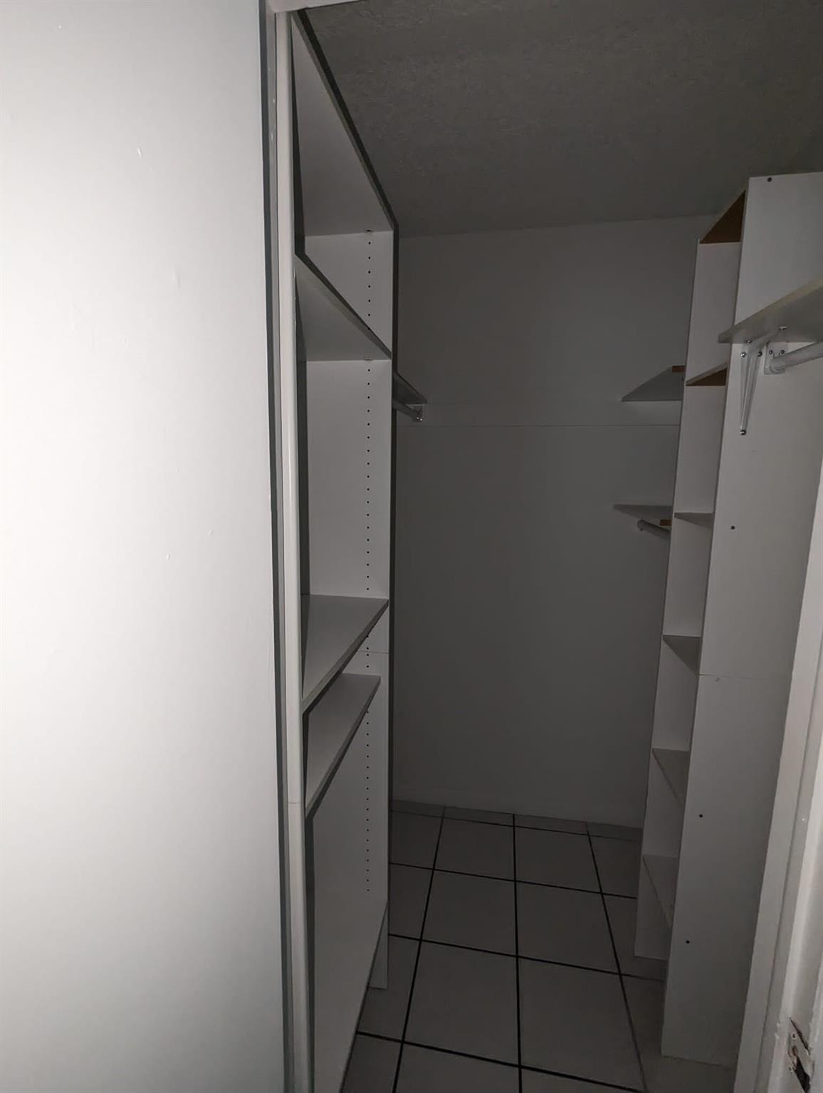 VICTORIA PARK - Residential Lease