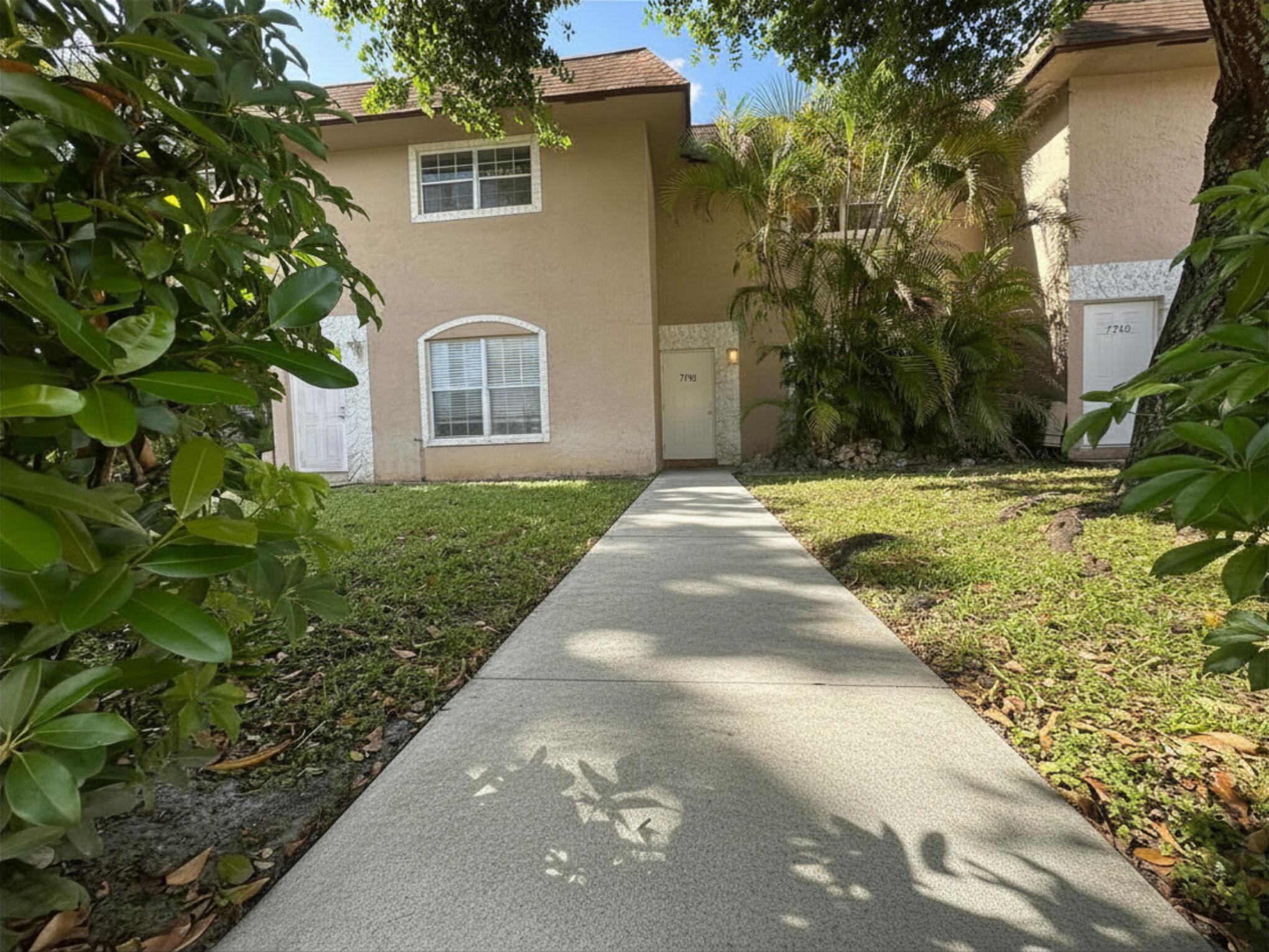 TAM OSHANTER GARDENS FAMILY - Residential